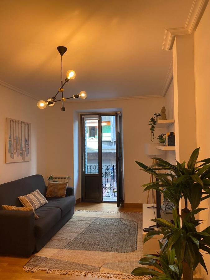Apartamento Amplio Y Central A Pie De Playa La Concha سان سيباستيان المظهر الخارجي الصورة