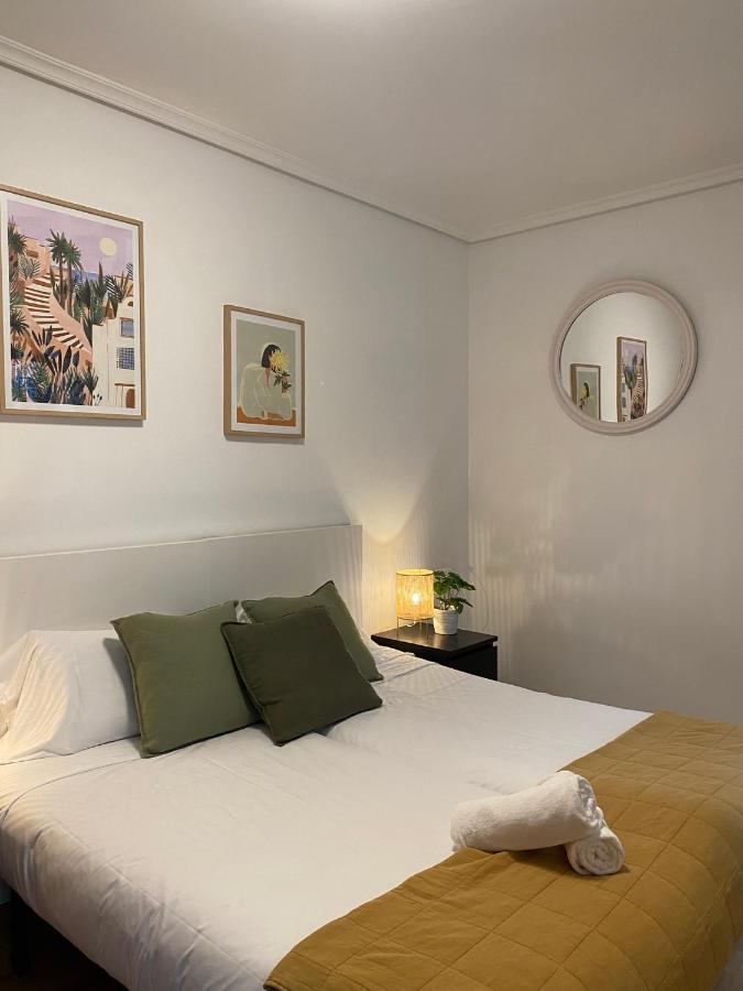 Apartamento Amplio Y Central A Pie De Playa La Concha سان سيباستيان المظهر الخارجي الصورة